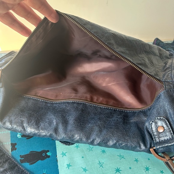 Matt & Nat Vegan Leather Clutch - Picture 9 of 10